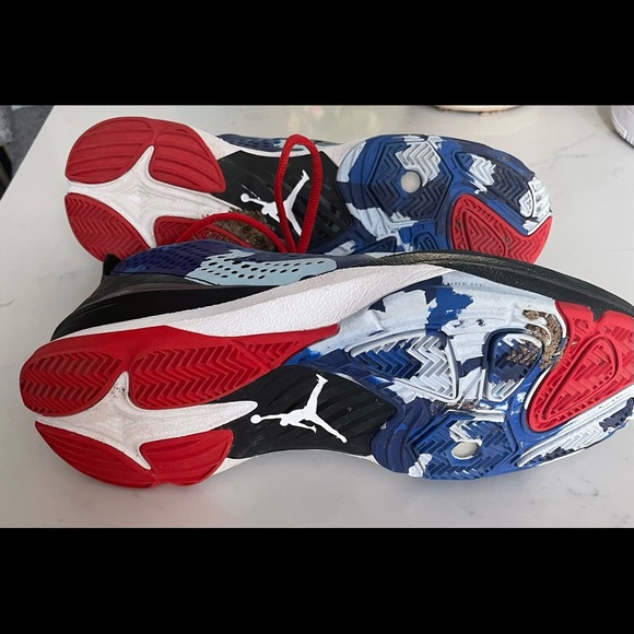 Mens Nike shoes new without tags air Jordan’s - Picture 2 of 2